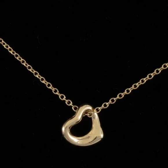 TIFFANY Gold Heart Necklace